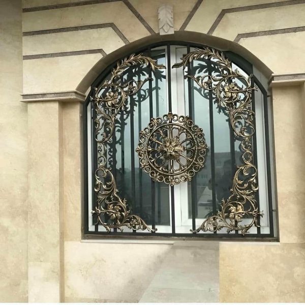 تصویر حفاظ پنجره مدل جدید مدرن برای خانه ویلایی