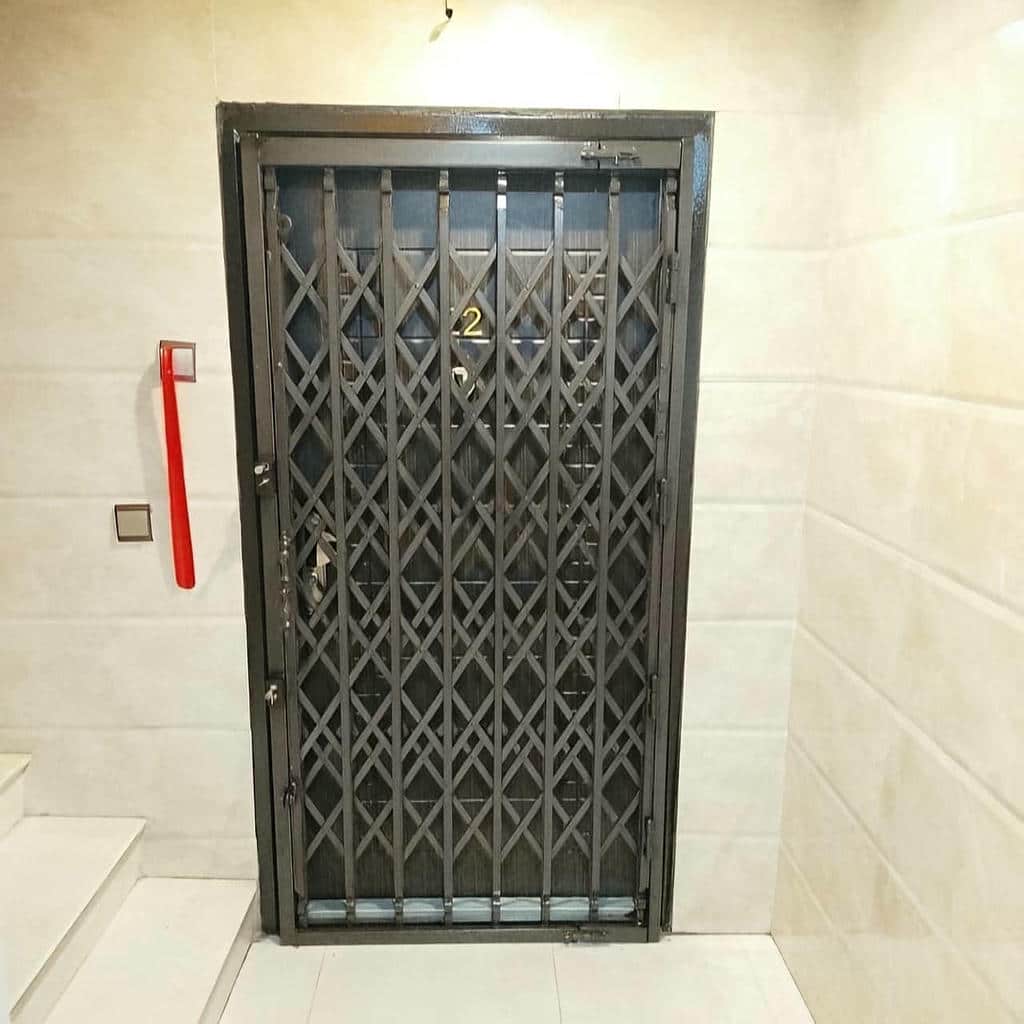 قیمت درب آکاردئونی مغازه در کاشان | سهند حفاظ قیمت درب آکاردئونی مغازه در کاشان