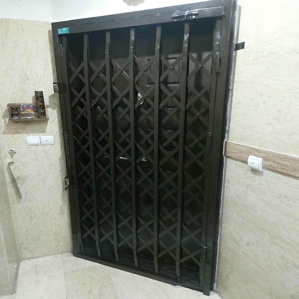 نصب درب آکاردئونی آپارتمان ریلی تاشو در عظیمیه کرج | سهند حفاظ نصب درب آکاردئونی آپارتمان ریلی تاشو در عظیمیه کرج